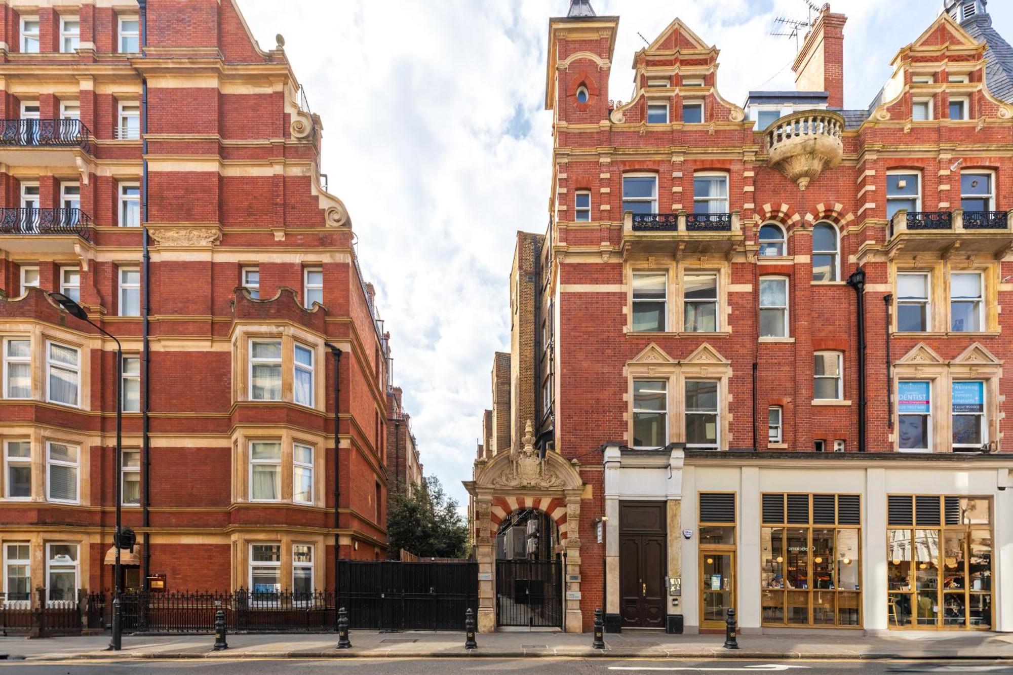 Clarges- Hsk Suites London Exterior photo