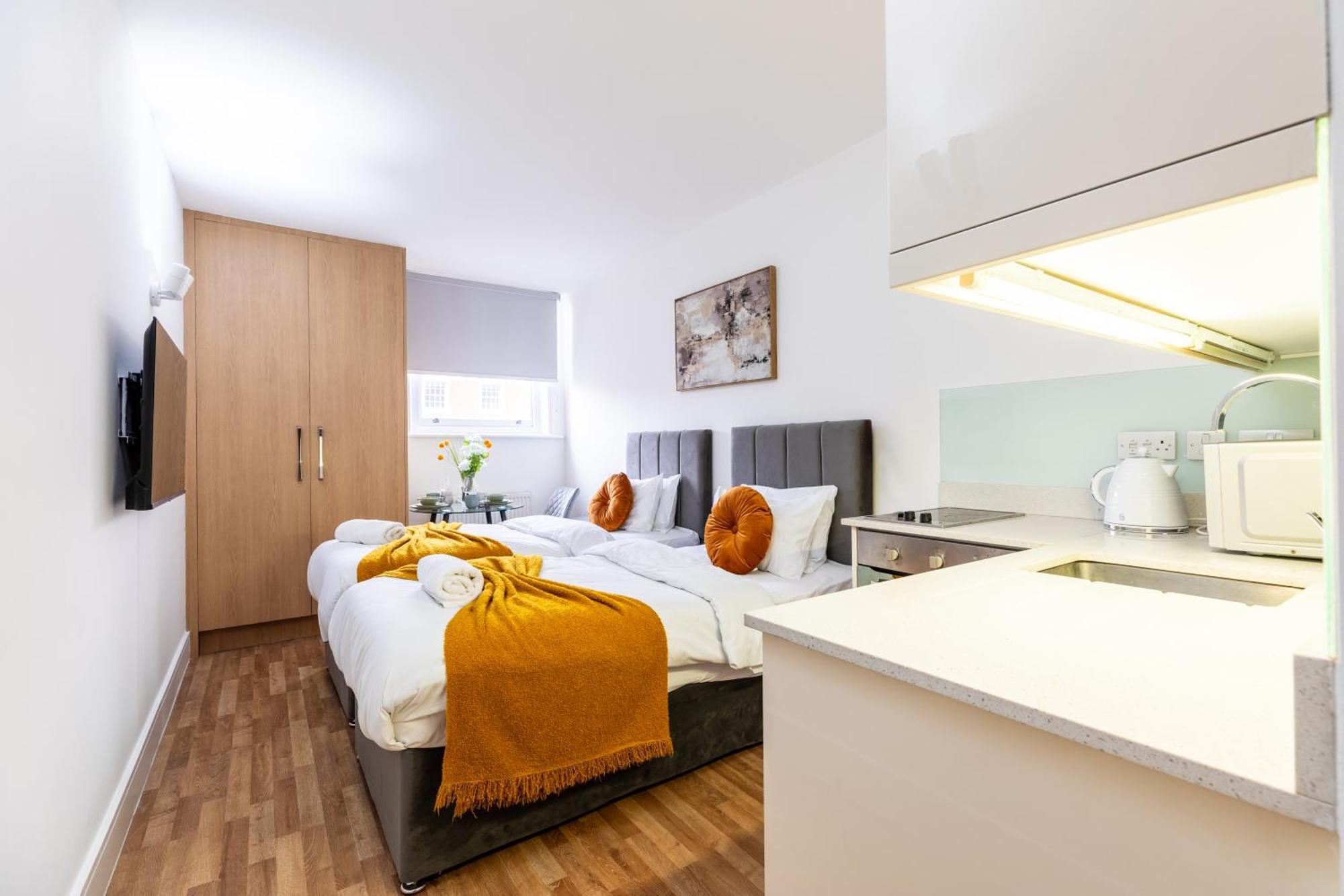 Clarges- Hsk Suites London Exterior photo